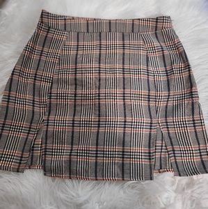 Plaid mini skirt
